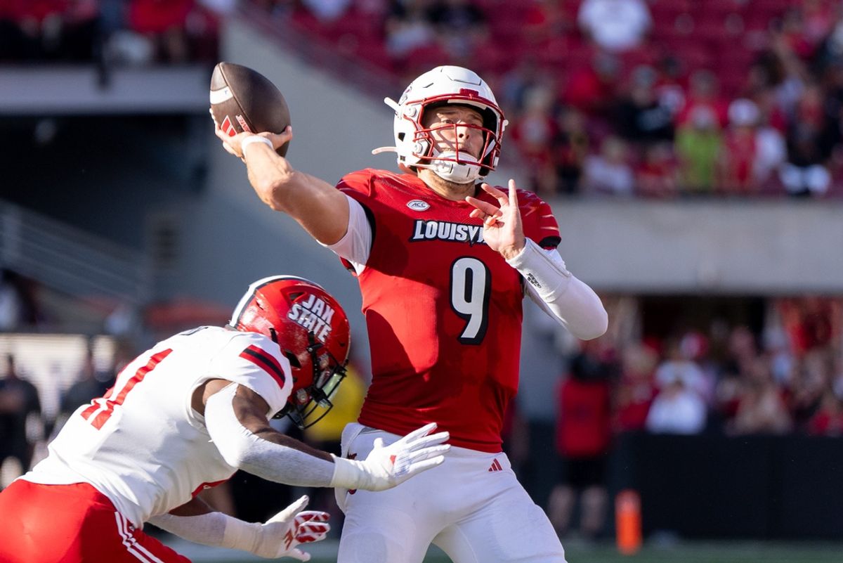 Louisville Cardinals quarterback Tyler Shough (9) throws the ball during their game against the Jacksonville State Gamecocks on Saturday, Sept. 7, 2024 at L&N Federal Credit Union Stadium in Louisville, Ky.