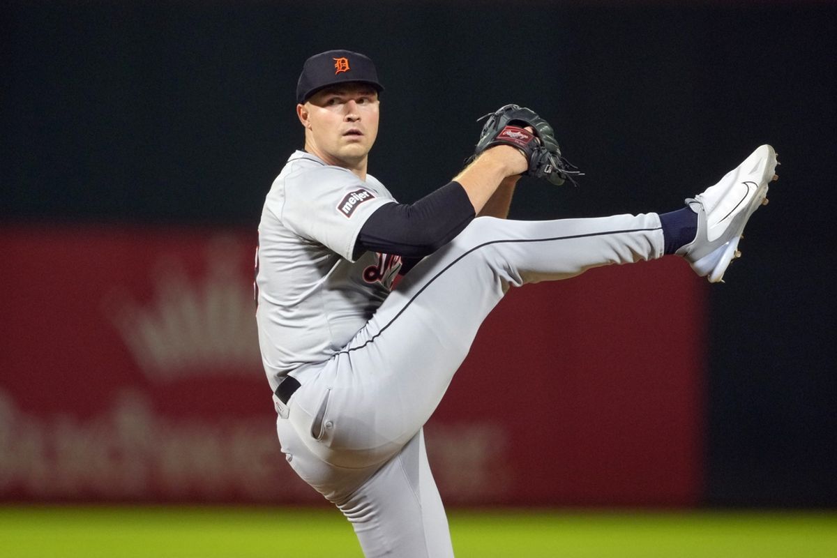 Sep 6, 2024; Oakland, California, USA; Detroit Tigers starting pitcher Tarik Skubal (29) throws a pitch against the Oakland Athletics during the sixth inning at Oakland-Alameda County Coliseum. Mandatory Credit: Darren Yamashita-Imagn Images