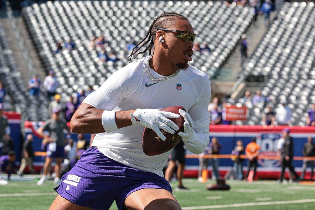 Sep 8, 2024; East Rutherford, New Jersey, USA; Minnesota Vikings wide receiver Justin Jefferson (18) warms up before the game against the New York Giants at MetLife Stadium. Mandatory Credit: Vincent Carchietta-Imagn Images