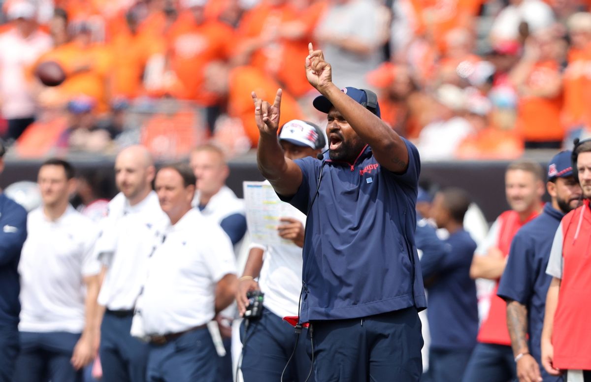 Sep 8, 2024; Cincinnati, Ohio, USA;  New England Patriots head coach Jerod Mayo call a play during the second quarter against the Cincinnati Bengals at Paycor Stadium. Mandatory Credit: Joseph Maiorana-Imagn Images