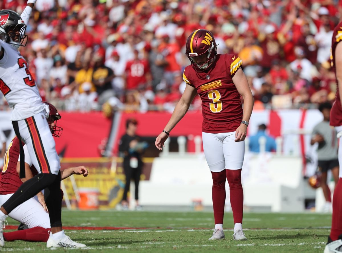 Sep 8, 2024; Tampa, Florida, USA;  Washington Commanders place kicker Cade York (3) looks down after he misses a field goal against the Tampa Bay Buccaneers during the first half at Raymond James Stadium. Mandatory Credit: Kim Klement Neitzel-Imagn Images