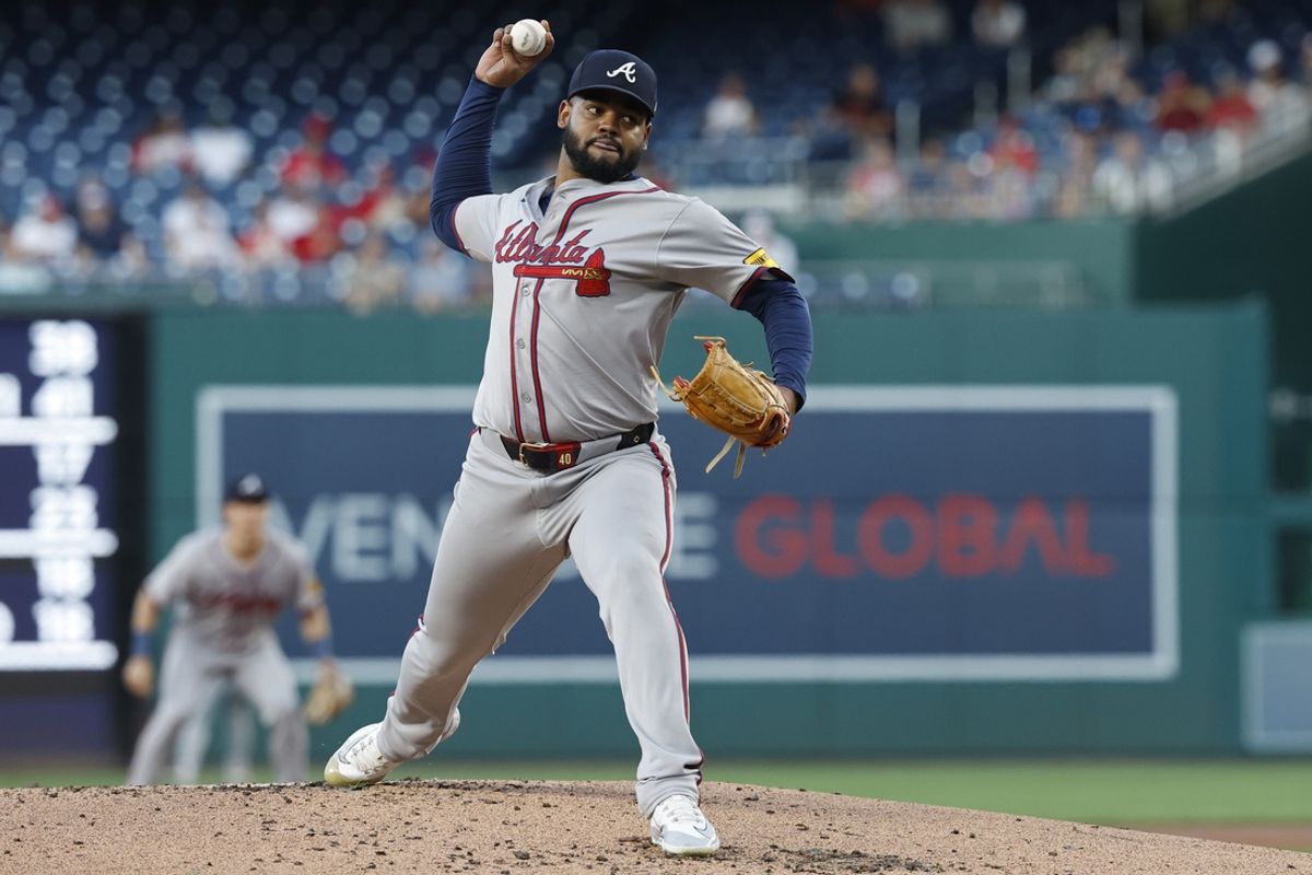 Sep 10, 2024; Washington, District of Columbia, USA; Atlanta Braves starting pitcher Reynaldo Lopez (40) pitches against the Washington Nationals during the first inning at Nationals Park. Mandatory Credit: Geoff Burke-Imagn Images