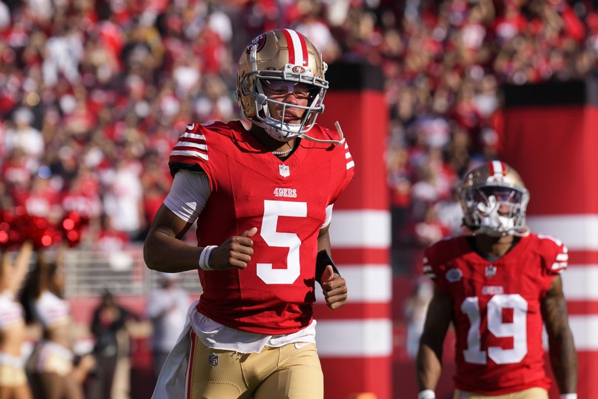 Sep 9, 2024; Santa Clara, California, USA; San Francisco 49ers quarterback Joshua Dobbs (5) before the game against the New York Jets at Levi's Stadium. Mandatory Credit: Darren Yamashita-Imagn Images