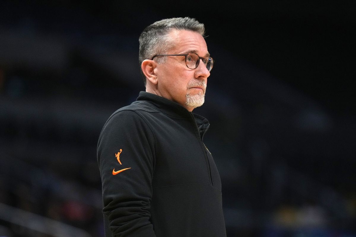 Sep 10, 2024; Los Angeles, California, USA; LA Sparks coach Curt Miller reacts against the Connecticut Sun in the second half at Crypto.com Arena. Mandatory Credit: Kirby Lee-Imagn Images