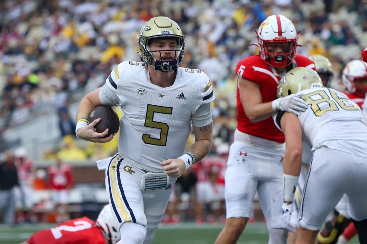 Sep 14, 2024; Atlanta, Georgia, USA; Georgia Tech Yellow Jackets quarterback Zach Pyron (5) runs the ball for a touchdown against the Virginia Military Institute Keydets in the second quarter at Bobby Dodd Stadium at Hyundai Field. Mandatory Credit: Brett Davis-Imagn Images