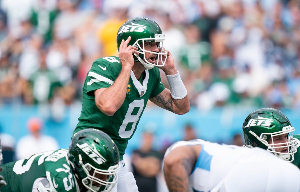 New York Jets quarterback Aaron Rodgers (8) calls a play against the Tennessee Titans during their game at Nissan Stadium in Nashville, Tenn., Sunday, Sept. 15, 2024.
