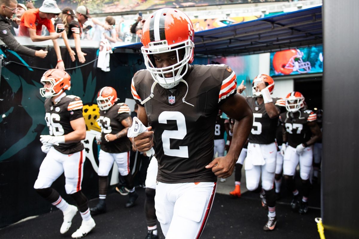 Sep 15, 2024; Jacksonville, Florida, USA;  Cleveland Browns wide receiver Amari Cooper (2) runs onto the field before a game against the Jacksonville Jaguars at EverBank Stadium. Mandatory Credit: Jeremy Reper-Imagn Images