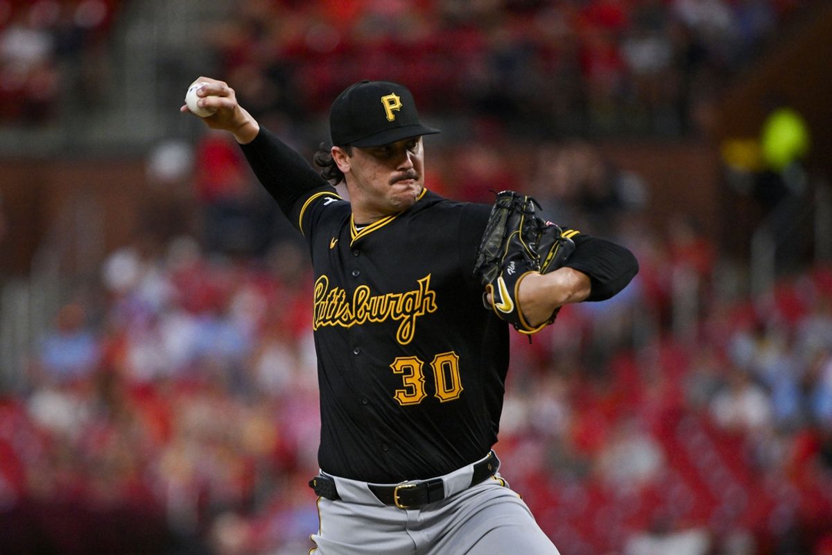 Sep 16, 2024; St. Louis, Missouri, USA; Pittsburgh Pirates starting pitcher Paul Skenes (30) pitches against the St. Louis Cardinals during the first inning at Busch Stadium. Mandatory Credit: Jeff Curry-Imagn Images