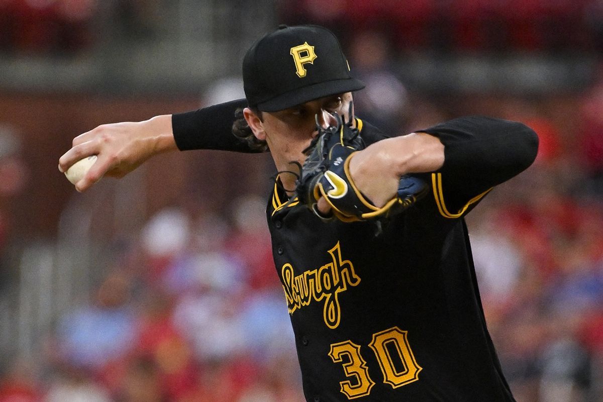Sep 16, 2024; St. Louis, Missouri, USA;  Pittsburgh Pirates starting pitcher Paul Skenes (30) pitches against the St. Louis Cardinals during the first inning at Busch Stadium. Mandatory Credit: Jeff Curry-Imagn Images