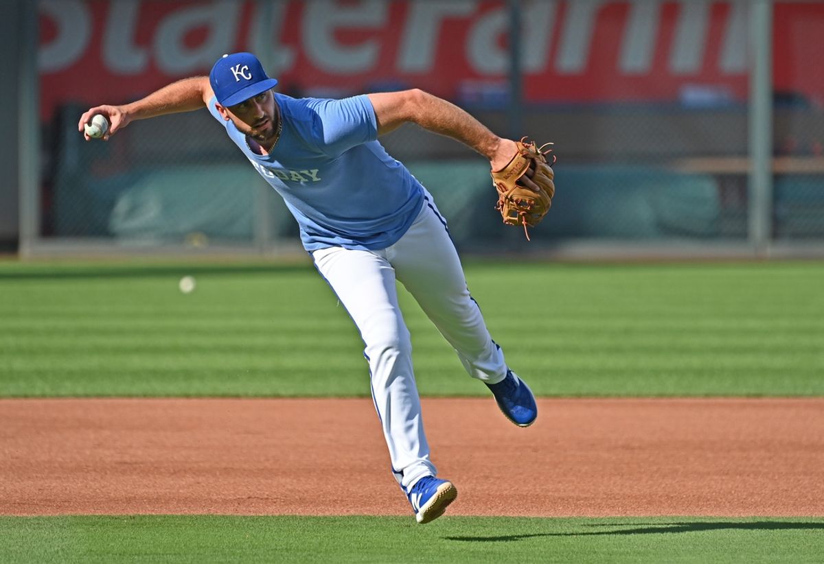 Sep 18, 2024; Kansas City, Missouri, USA;  Kansas City Royals third baseman Paul DeJong (15) takes fielding practice before a game against the Detroit Tigers at Kauffman Stadium. Mandatory Credit: Peter Aiken-Imagn Images
