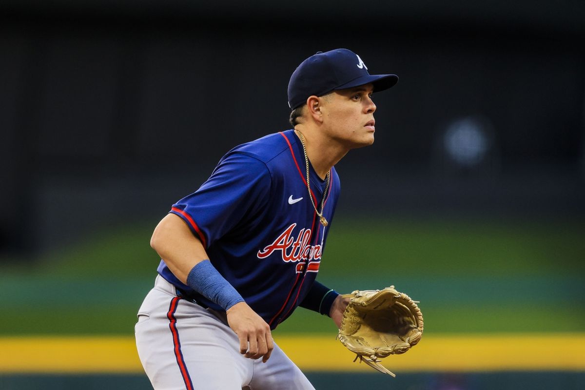 Sep 18, 2024; Cincinnati, Ohio, USA; Atlanta Braves third baseman Gio Urshela (9) prepares for the pitch in the first inning against the Cincinnati Reds at Great American Ball Park. Mandatory Credit: Katie Stratman-Imagn Images