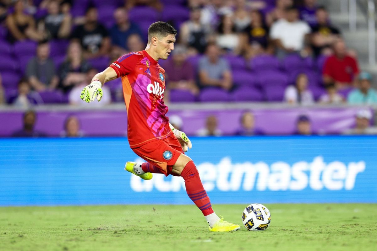 Sep 18, 2024; Orlando, Florida, USA; Charlotte FC goalkeeper Kristijan Kahlina (1) puts the ball in play against Orlando City in the second half at Inter&Co Stadium. Mandatory Credit: Nathan Ray Seebeck-Imagn Images