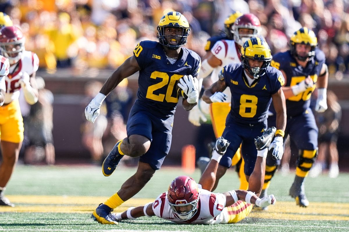 Michigan running back Kalel Mullings (20) runs against USC during the first half at Michigan Stadium in Ann Arbor on Saturday, Sept. 21, 2024.