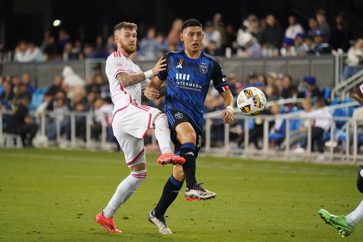 Sep 21, 2024; San Jose, California, USA; St. Louis CITY SC midfielder Marcel Hartel (17) and San Jose Earthquakes midfielder Cristian Espinoza (10) battle for the ball in the second half at PayPal Park. Mandatory Credit: David Gonzales-Imagn Images