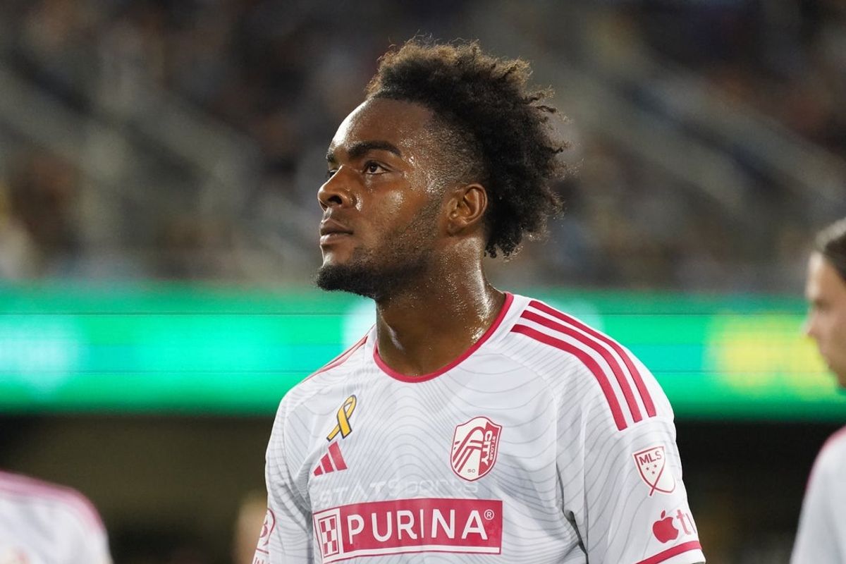 Sep 21, 2024; San Jose, California, USA; St. Louis CITY SC defender Jayden Reid (99) looks on in the second half against the San Jose Earthquakes at PayPal Park. Mandatory Credit: David Gonzales-Imagn Images