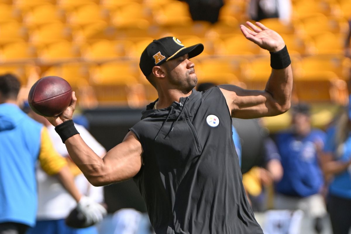 Sep 22, 2024; Pittsburgh, Pennsylvania, USA; Pittsburgh Steelers quarterback Russell Wilson (3) works out before a game against the Los Angeles Chargers at Acrisure Stadium. Mandatory Credit: Barry Reeger-Imagn Images