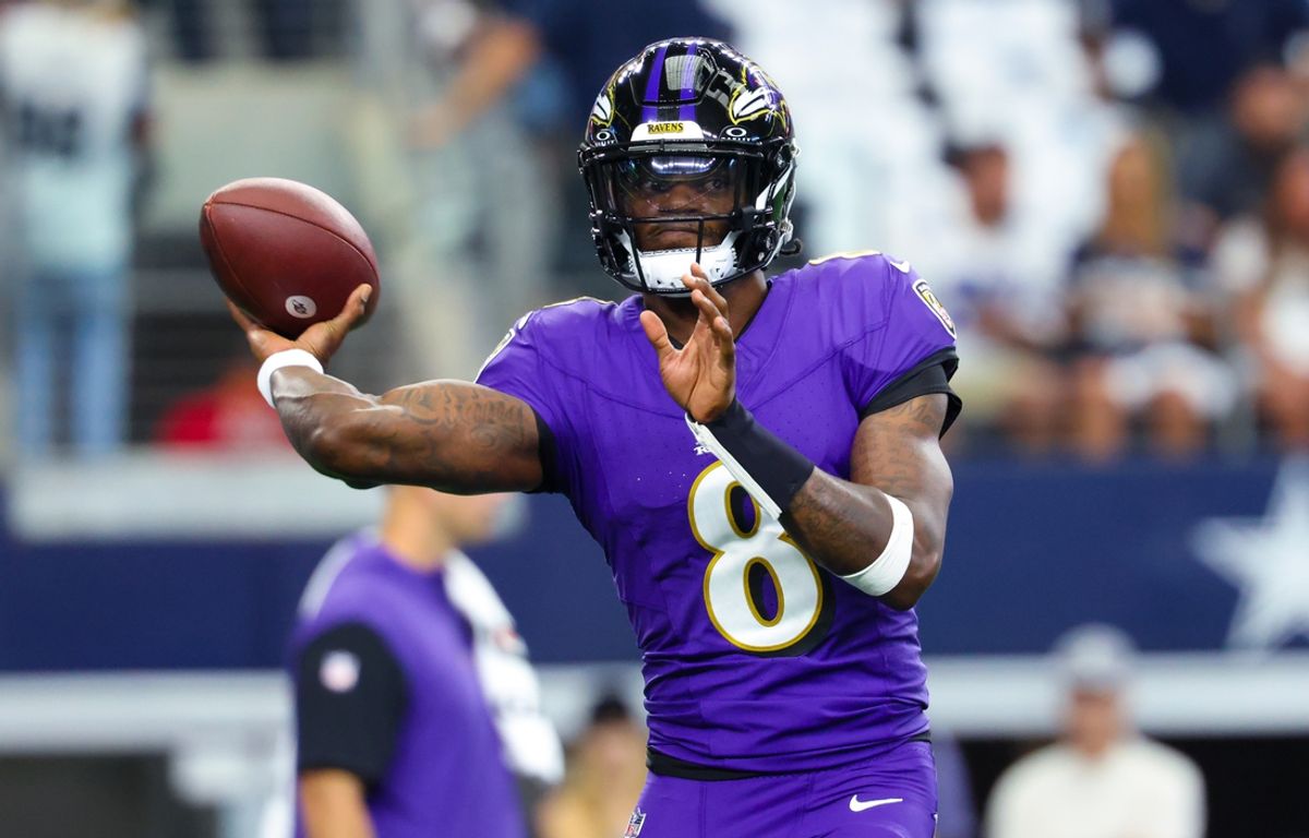 Sep 22, 2024; Arlington, Texas, USA;  Baltimore Ravens quarterback Lamar Jackson (8) warms up before the game against the Dallas Cowboys at AT&T Stadium. Mandatory Credit: Kevin Jairaj-Imagn Images