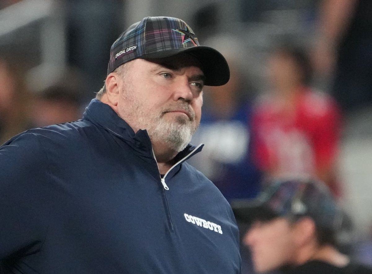 Sep 26, 2024; East Rutherford, New Jersey, USA;  Dallas Cowboys head coach Mike McCarthy before the game against the New York Giants at MetLife Stadium. Mandatory Credit: Robert Deutsch-Imagn Images