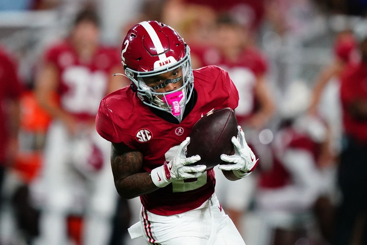 Sep 28, 2024; Tuscaloosa, Alabama, USA;  Alabama Crimson Tide wide receiver Ryan Williams (2) bobbles then catches this pass against the Georgia Bulldogs during the third quarter at Bryant-Denny Stadium. Mandatory Credit: John David Mercer-Imagn Images