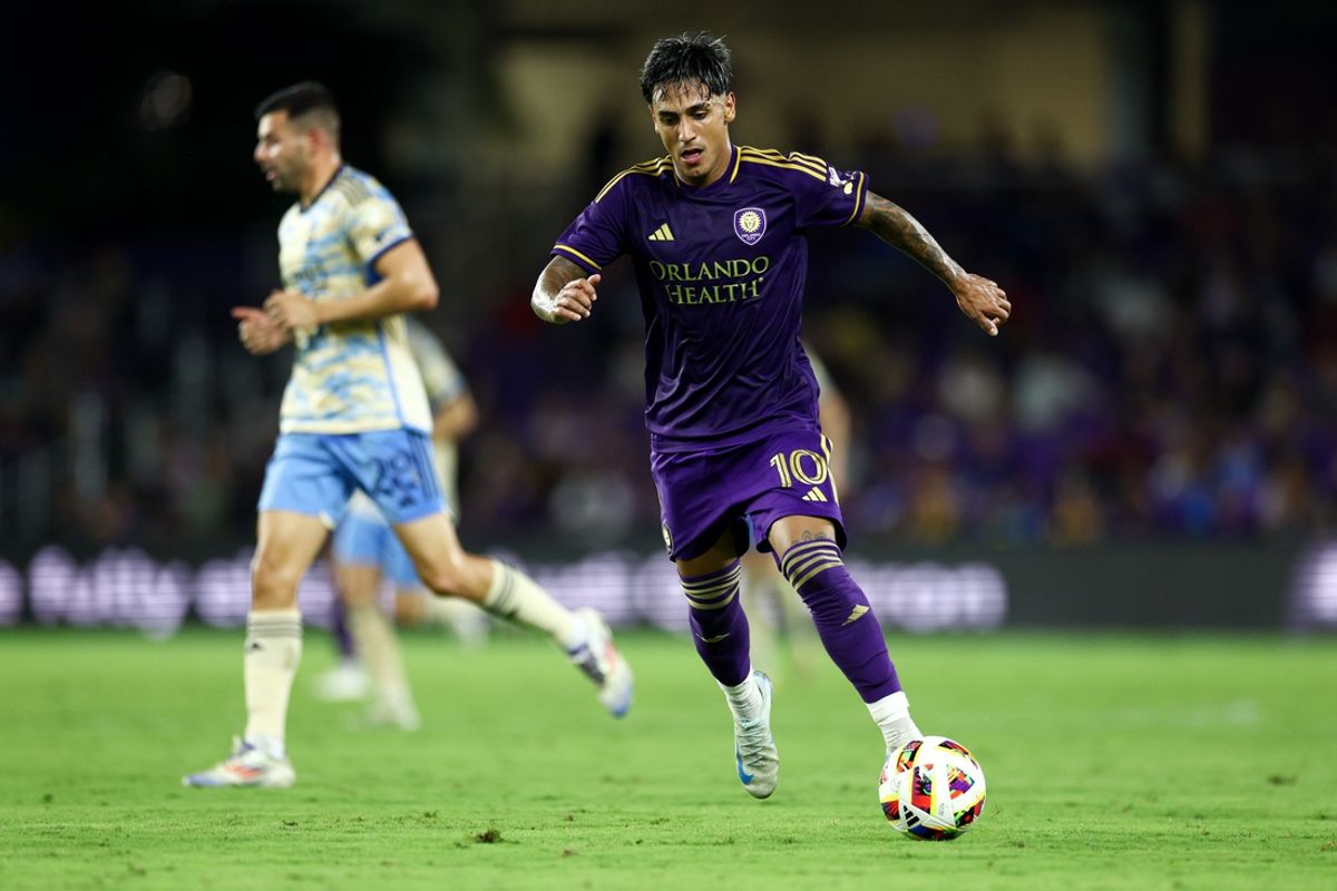 Oct 2, 2024; Orlando, Florida, USA; Orlando City midfielder Facundo Torres (10) controls the ball against the Philadelphia Union in the first half at Inter&Co Stadium. Mandatory Credit: Nathan Ray Seebeck-Imagn Images