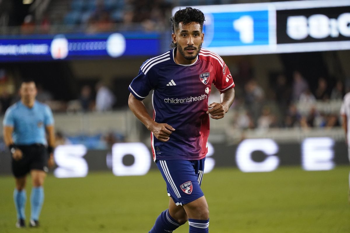 Oct 2, 2024; San Jose, California, USA; FC Dallas forward Jesus Ferreira (10) patrols the field during the second half of a match against the San Jose Earthquakes at PayPal Park. Mandatory Credit: David Gonzales-Imagn Images