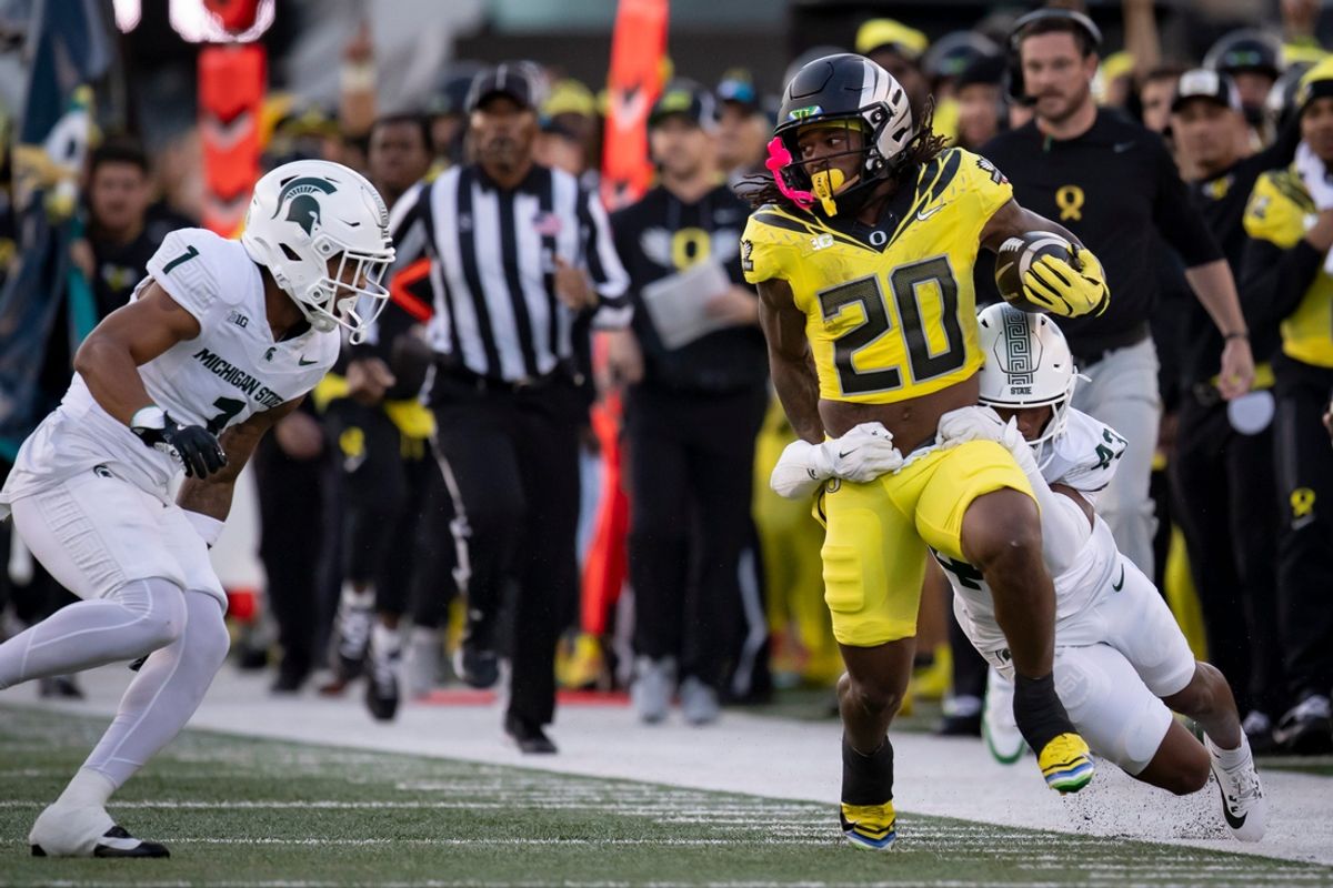 Oregon Ducks running back Jordan James breaks away with the ball as the Ducks host the Spartans Friday, Oct. 4, 2024 at Autzen Stadium in Eugene, Ore.