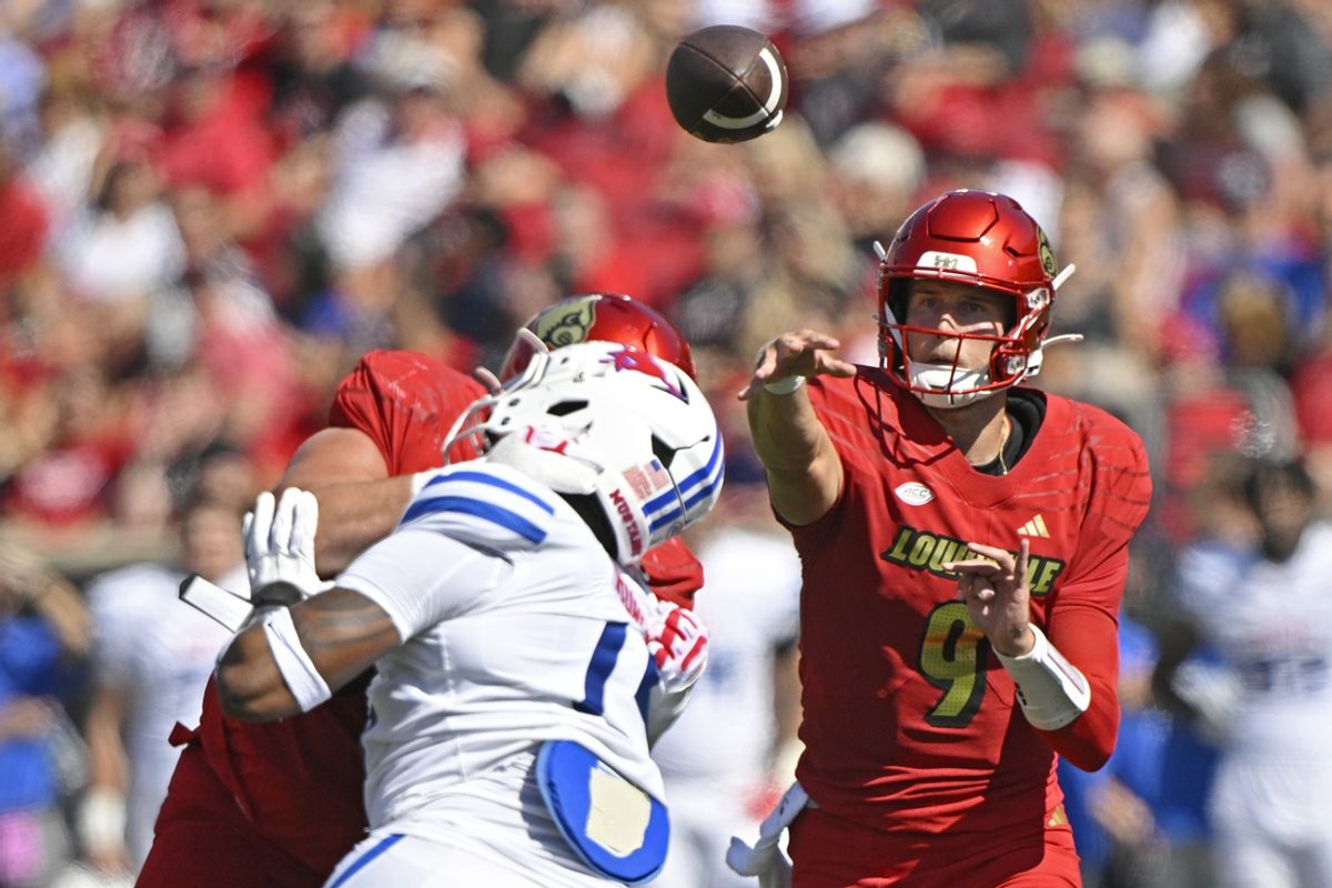 Oct 5, 2024; Louisville, Kentucky, USA;  Louisville Cardinals quarterback Tyler Shough (9) throws a pass against the Southern Methodist Mustangs during the first half at L&N Federal Credit Union Stadium. Mandatory Credit: Jamie Rhodes-Imagn Images