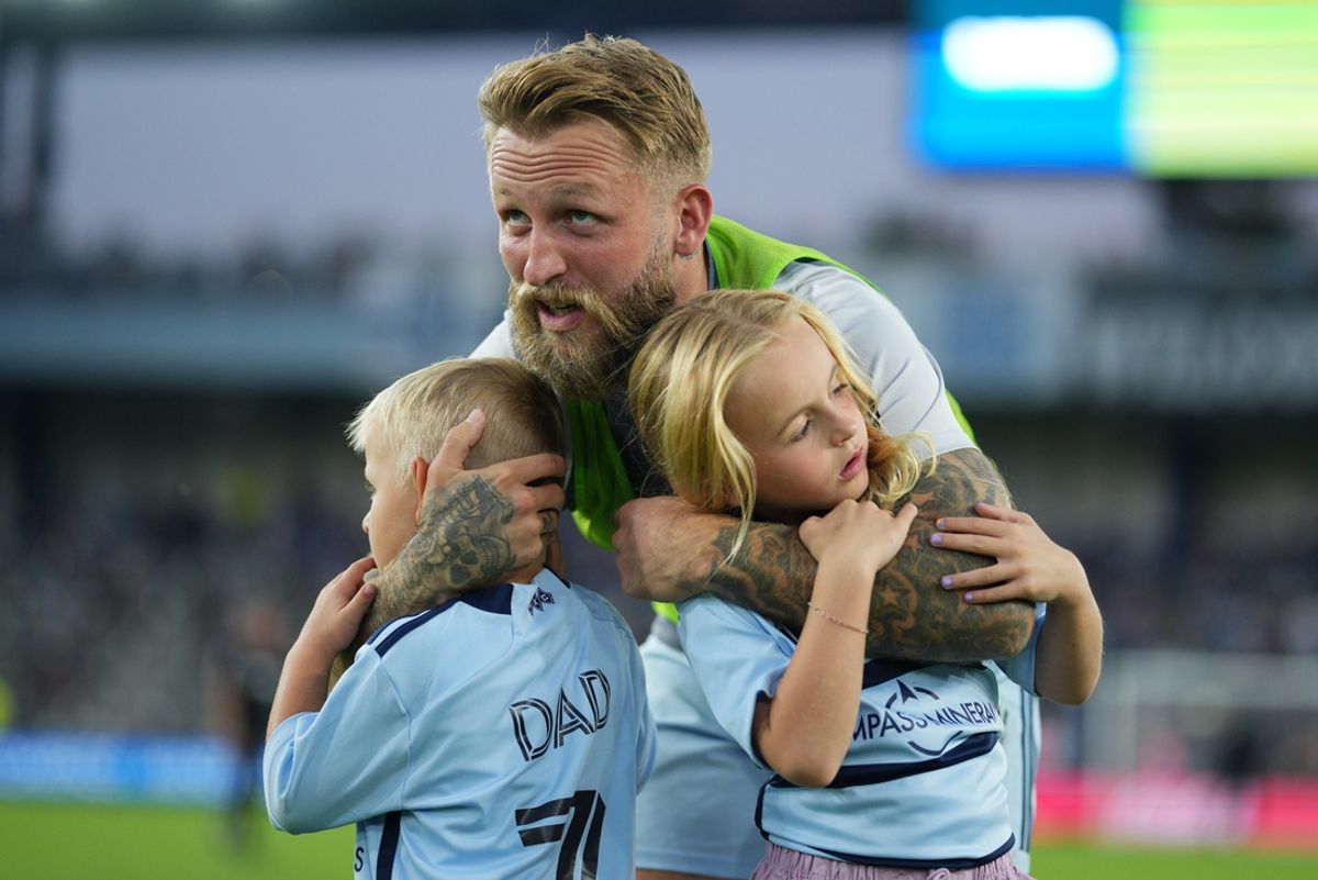 Oct 5, 2024; Kansas City, Kansas, USA; Sporting Kansas City forward Johnny Russell (7) warms up before the match against the LAFC at Children's Mercy Park. Mandatory Credit: Jay Biggerstaff-Imagn Images