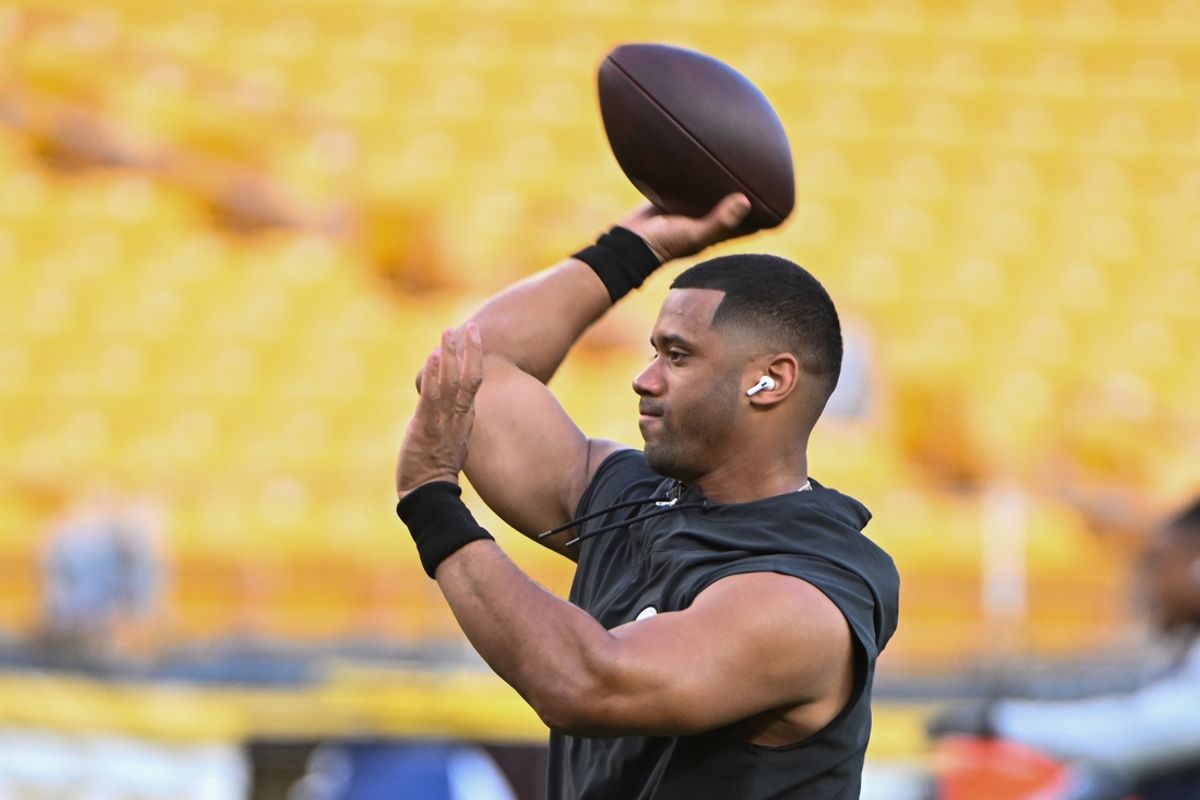 Oct 6, 2024; Pittsburgh, Pennsylvania, USA; Pittsburgh Steelers quarterback Russell Wilson (3) works out before a game against the Dallas Cowboys at Acrisure Stadium. Mandatory Credit: Barry Reeger-Imagn Images