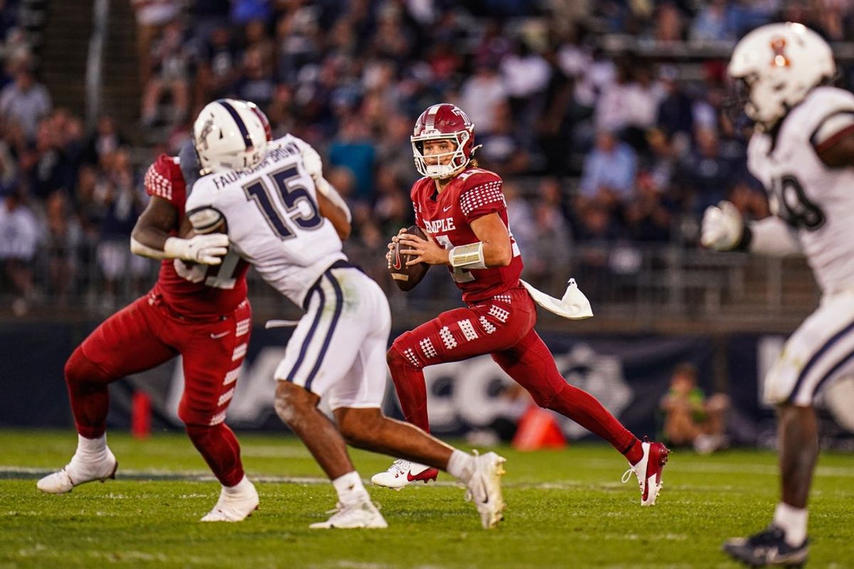 Oct 5, 2024; East Hartford, Connecticut, USA; Temple Owls quarterback Forrest Brock (11) looks to pass the ball against the Connecticut Huskies in the first quarter at Rentschler Field at Pratt & Whitney Stadium. Mandatory Credit: David Butler II-Imagn Images