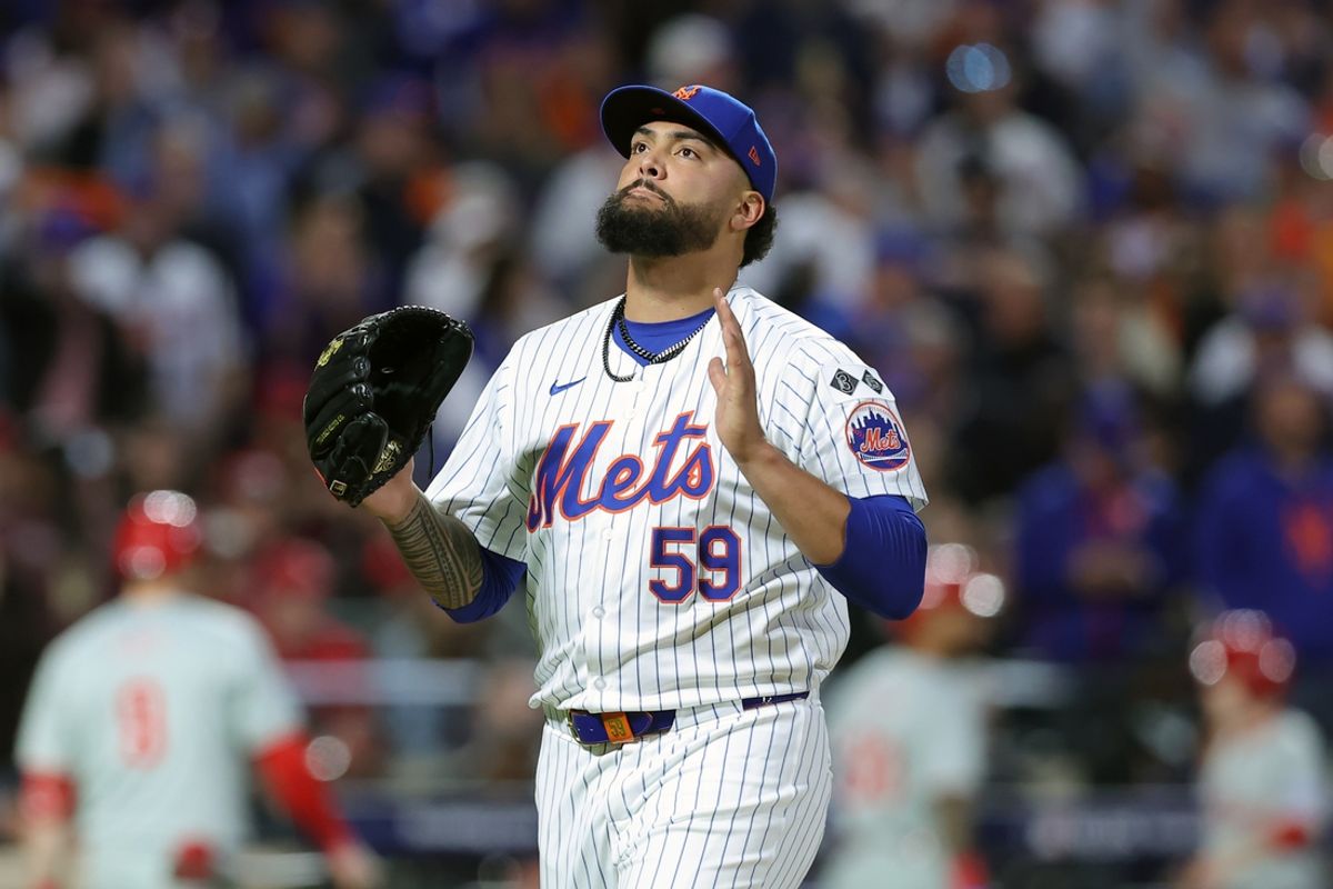 Oct 8, 2024; New York City, New York, USA; New York Mets pitcher Sean Manaea (59) reacts in the seventh inning against the Philadelphia Phillies during game three of the NLDS for the 2024 MLB Playoffs at Citi Field. Mandatory Credit: Brad Penner-Imagn Images