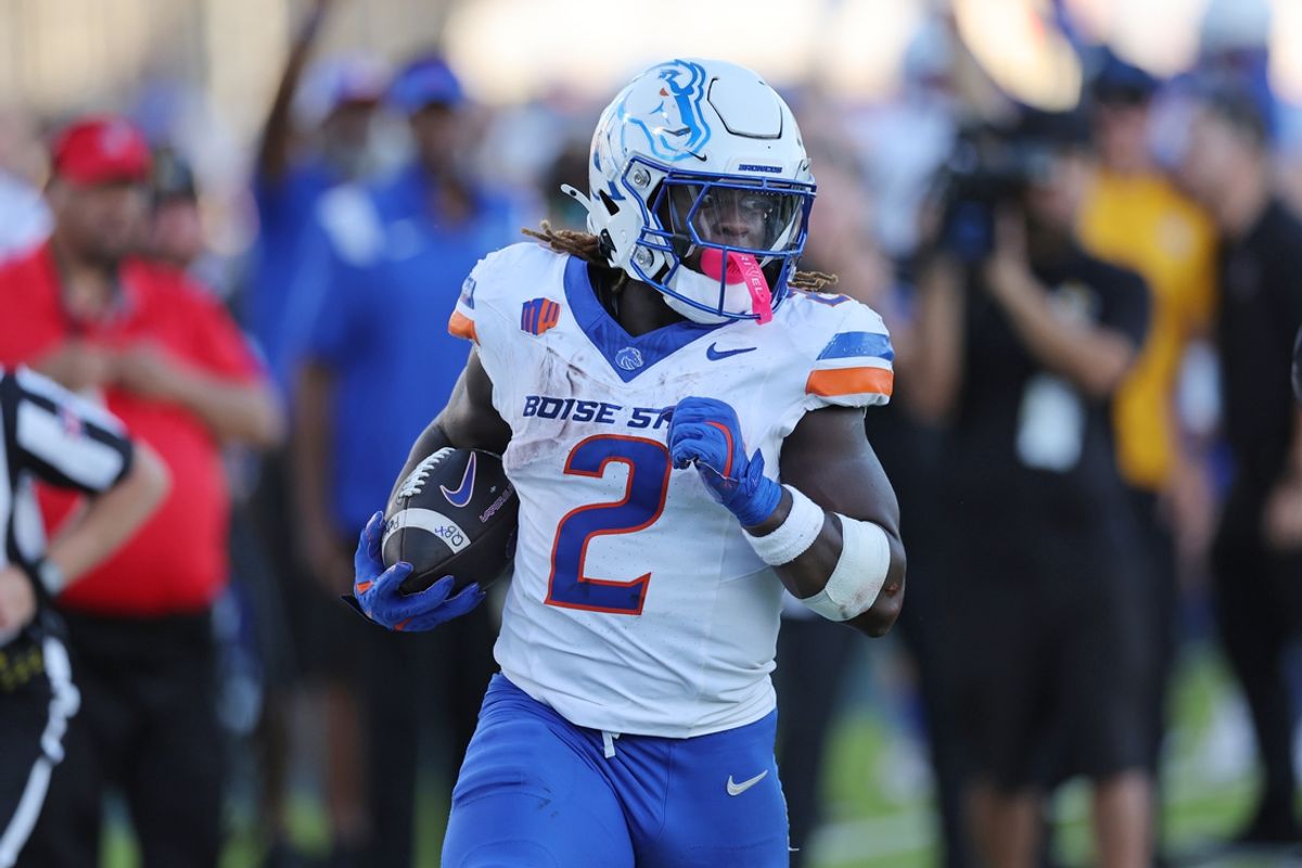 Oct 12, 2024; Honolulu, Hawaii, USA;  Boise State Broncos running back Ashton Jeanty (2) cuts through the Hawaii Rainbow Warriors defense for a touchdown during the first quarter at Clarence T.C. Ching Athletics Complex. Mandatory Credit: Marco Garcia-Imagn Images