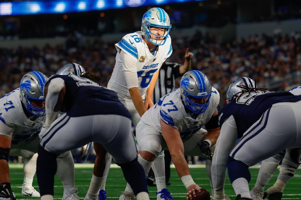 Detroit Lions quarterback Jared Goff (16) lines up under center during the third quarter against the Dallas Cowboys at AT&T Stadium last season. Mandatory Credit: Andrew Dieb-Imagn Images