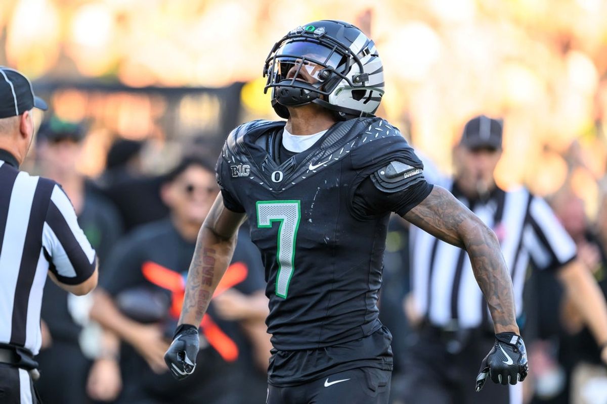 Oct 12, 2024; Eugene, Oregon, USA; Oregon Ducks wide receiver Evan Stewart (7) celebrates a catch during the second quarter against the Ohio State Buckeyes at Autzen Stadium. Mandatory Credit: Craig Strobeck-Imagn Images