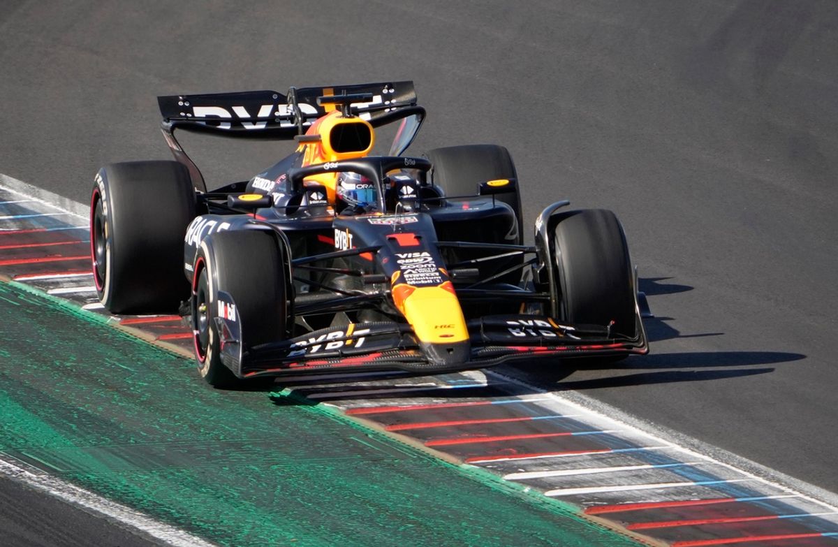 Oracle Red Bull Racing driver Max Verstappen of Team Netherlands races in the Formula 1 Pirelli United States Grand Prix at Circuit of the Americas Sunday October 20, 2024.
