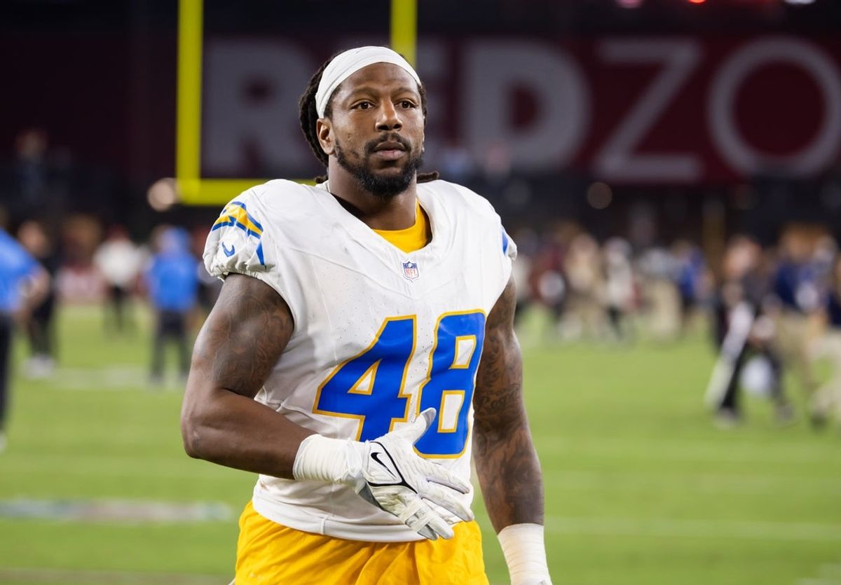 Oct 21, 2024; Glendale, Arizona, USA; Los Angeles Chargers linebacker Bud Dupree (48) against the Arizona Cardinals at State Farm Stadium. Mandatory Credit: Mark J. Rebilas-Imagn Images