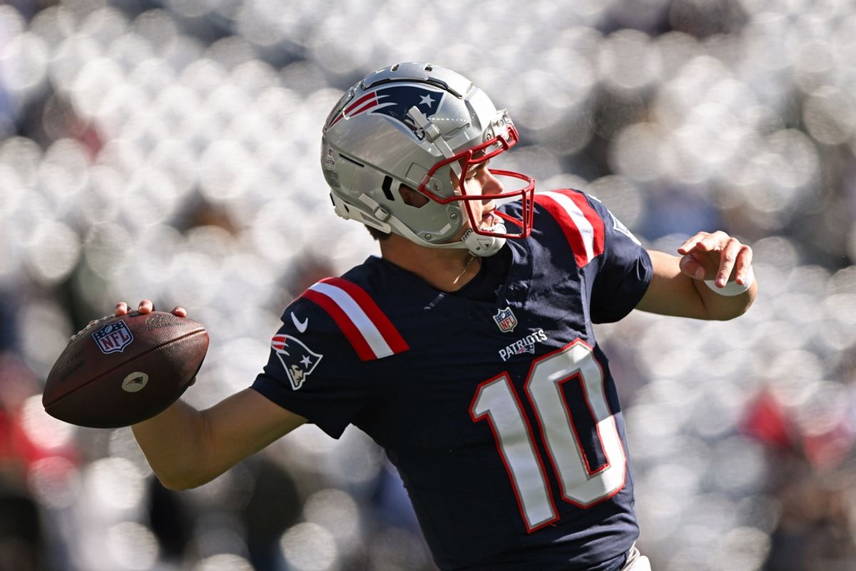 Oct 27, 2024; Foxborough, Massachusetts, USA; New England Patriots quarterback Drake Maye (10) throws the ball during warmups before a game against the New York Jets at Gillette Stadium. Mandatory Credit: Brian Fluharty-Imagn Images