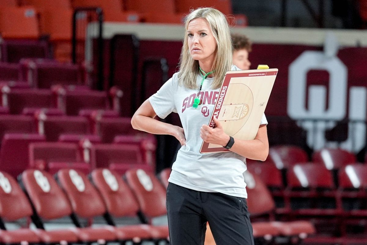 Head coach Jennie Baranczyk talks to players as the Oklahoma women’s basketball team practice ahead of the regular season at the Lloyd Noble Center in Norman, Okla., on Monday, Oct. 28, 2024.
