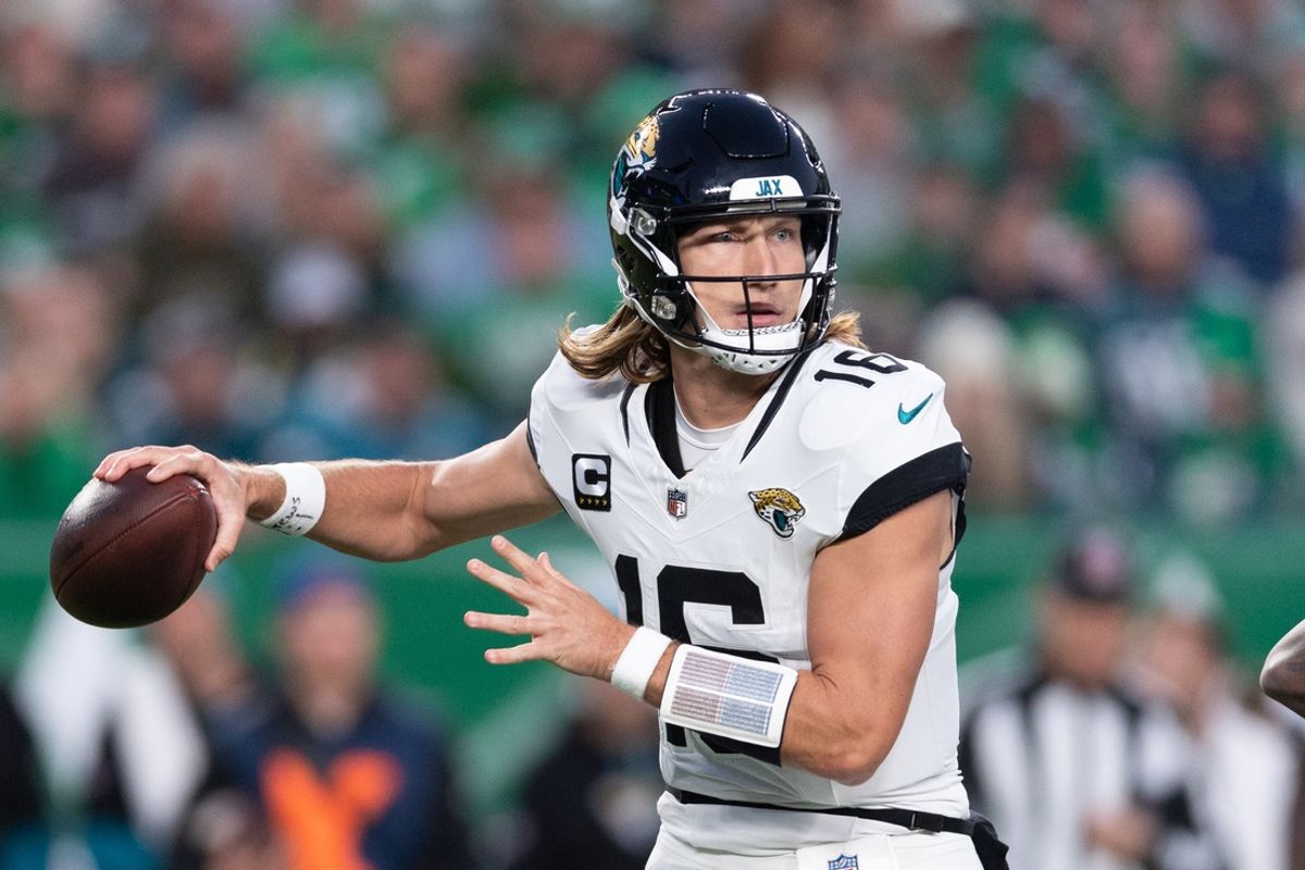 Nov 3, 2024; Philadelphia, Pennsylvania, USA; Jacksonville Jaguars quarterback Trevor Lawrence (16) passes the ball against the Philadelphia Eagles during the second quarter at Lincoln Financial Field. Mandatory Credit: Bill Streicher-Imagn Images