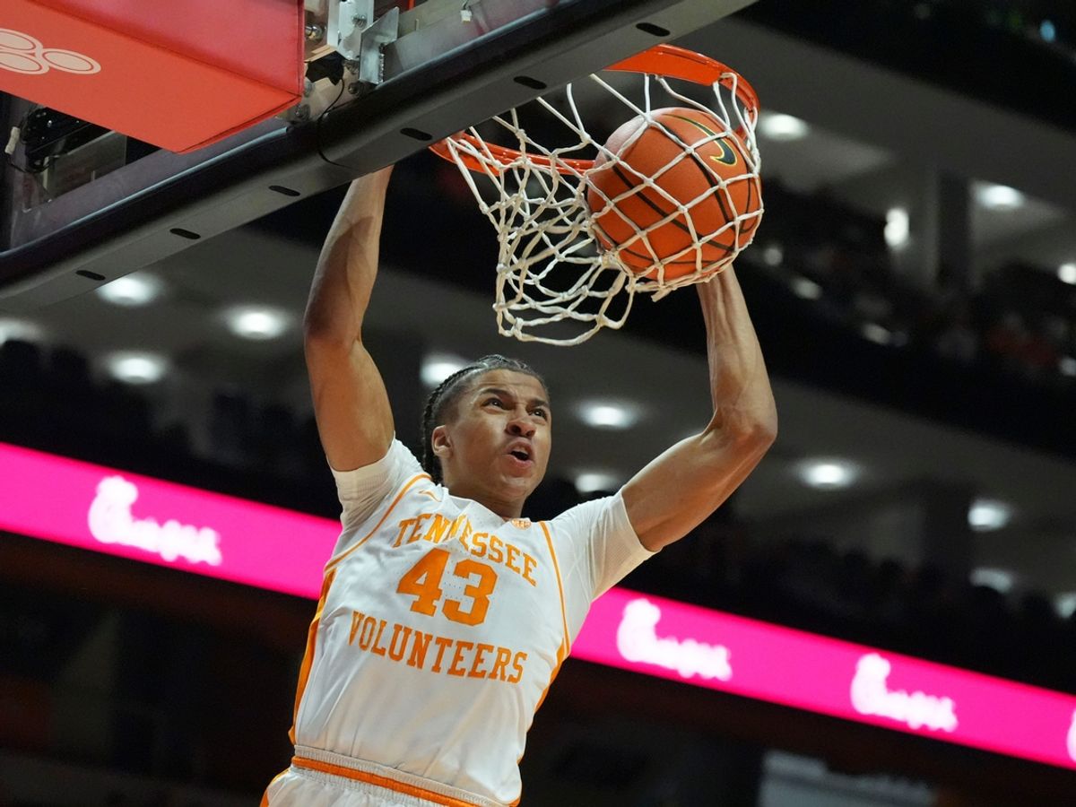 Tennessee guard Cameron Carr (43) dunks against Gardner-Webb in an NCAA college basketball on Monday, Nov. 4, 2024, in Knoxville, Tenn.
