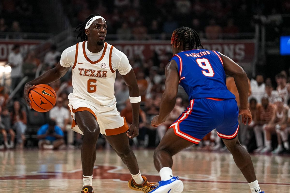Texas Longhorns forward Arthur Kaluma (6) looks for an open team mate for a pass during the game against Houston Christian at the Moody Center on Friday, Nov. 8, 2024 in Austin.