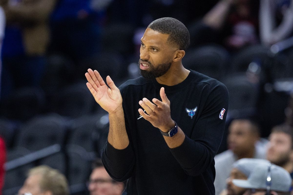 Nov 10, 2024; Philadelphia, Pennsylvania, USA; Charlotte Hornets head coach Charles Lee reacts to a play during the fourth quarter against the Philadelphia 76ers at Wells Fargo Center. Mandatory Credit: Bill Streicher-Imagn Images
