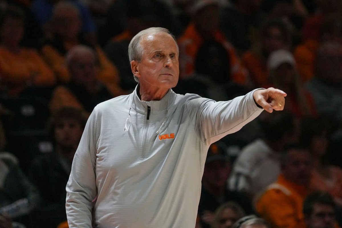 Tennessee head basketball coach Rick Barnes points during an NCAA basketball game between the Tennessee Volunteers and Montana Grizzlies at Thompson-Boling Arena at Food City Center on Wednesday, Nov. 13, 2024.