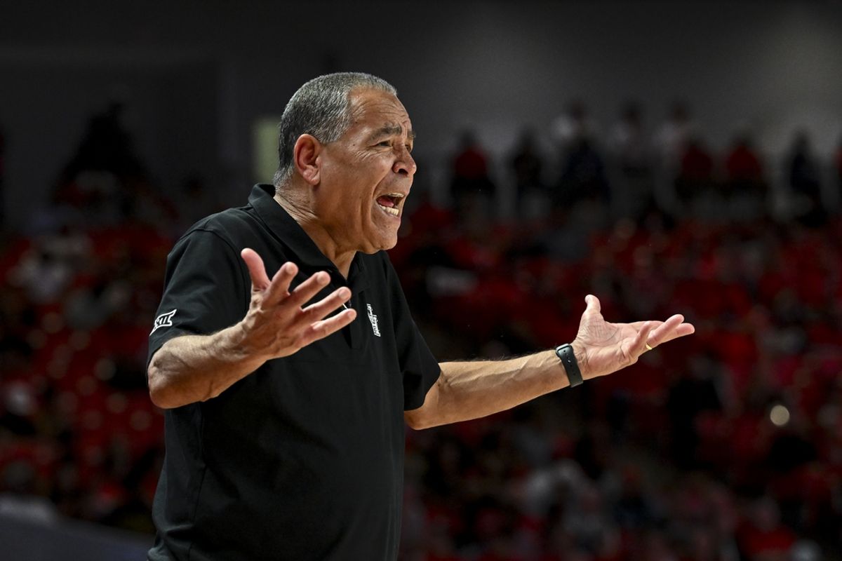 Nov 13, 2024; Houston, Texas, USA; Houston Cougars head coach Kelvin Sampson reacts during the second half against the Louisiana Ragin Cajuns at Fertitta Center. The Cougars defeated the Ragin Cajuns 91-45. Mandatory Credit: Maria Lysaker-Imagn Images