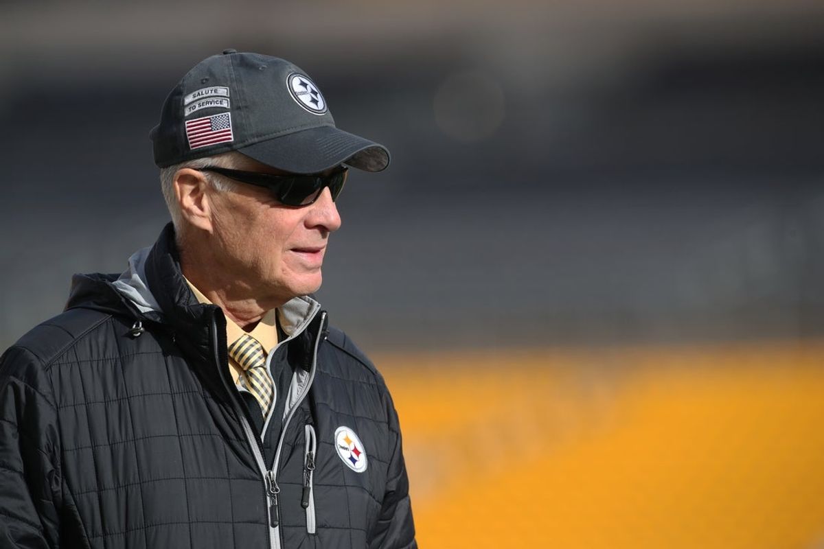 Nov 17, 2024; Pittsburgh, Pennsylvania, USA;  Pittsburgh Steelers owner Art Rooney II walks the field before the game against t he Baltimore Ravens at Acrisure Stadium. Mandatory Credit: Charles LeClaire-Imagn Images