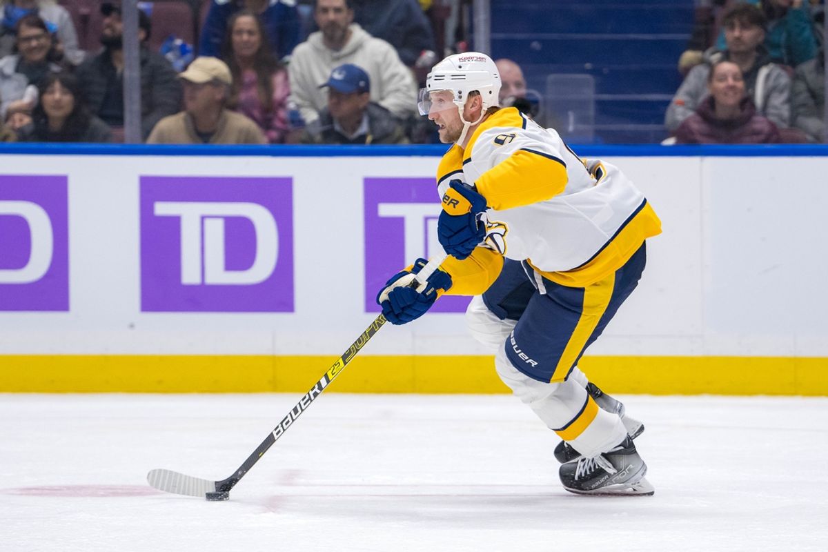 Nov 17, 2024; Vancouver, British Columbia, CAN; Nashville Predators forward Steven Stamkos (91) handles the puck against the Vancouver Canucks during the third period at Rogers Arena. Mandatory Credit: Bob Frid-Imagn Images