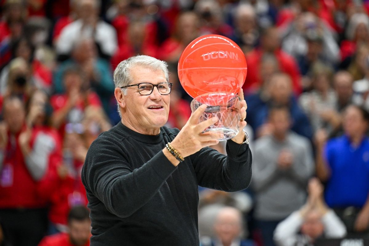 Nov 20, 2024; Storrs, Connecticut, USA; Connecticut Huskies head coach Geno Auriemma holds an award before a game between the Connecticut Huskies and the Fairleigh Dickinson Knights at Harry A. Gampel Pavilion. Mandatory Credit: Mark Smith-Imagn Images