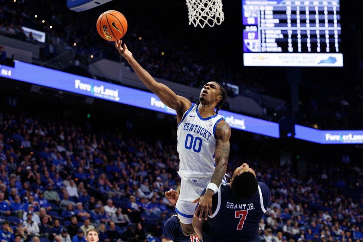 Nov 22, 2024; Lexington, Kentucky, USA; Kentucky Wildcats guard Otega Oweh (00) goes to the basket during the second half against the Jackson State Tigers at Rupp Arena at Central Bank Center. Mandatory Credit: Jordan Prather-Imagn Images