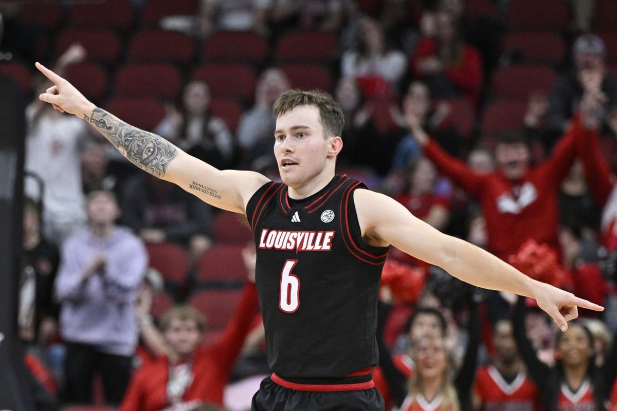 Nov 22, 2024; Louisville, Kentucky, USA; Louisville Cardinals guard Reyne Smith (6) reacts during the second half against the Winthrop Eagles at KFC Yum! Center. Louisville defeated Winthrop 76-61. Mandatory Credit: Jamie Rhodes-Imagn Images