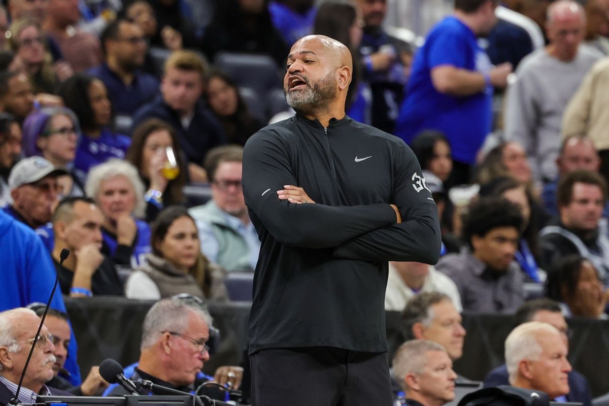 Nov 23, 2024; Orlando, Florida, USA; Detroit Pistons head coach J.B. Bickerstaff shouts to the bench during the second quarter against the Orlando Magic at Kia Center. Mandatory Credit: Mike Watters-Imagn Images